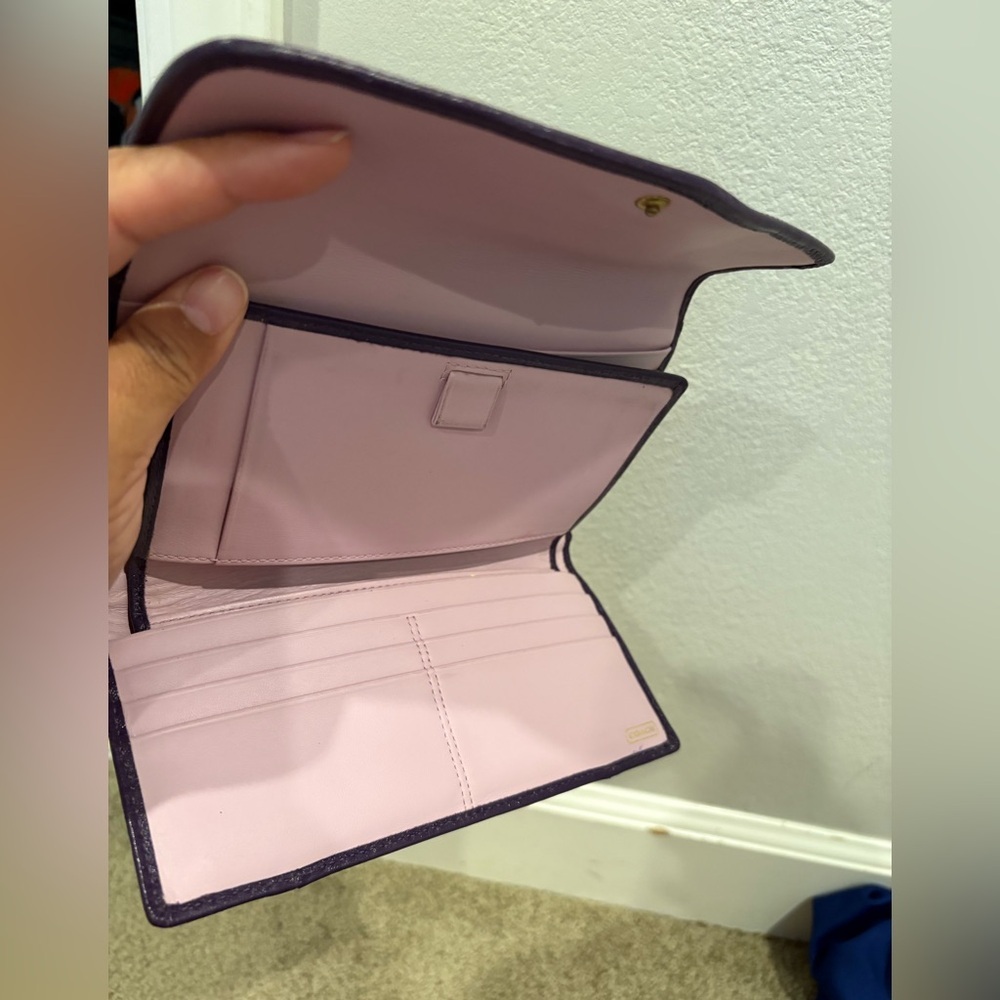 Vintage Coach Madison Leather Tri fold Checkbook Wallet Purple and Pink EUC - Picture 8 of 15